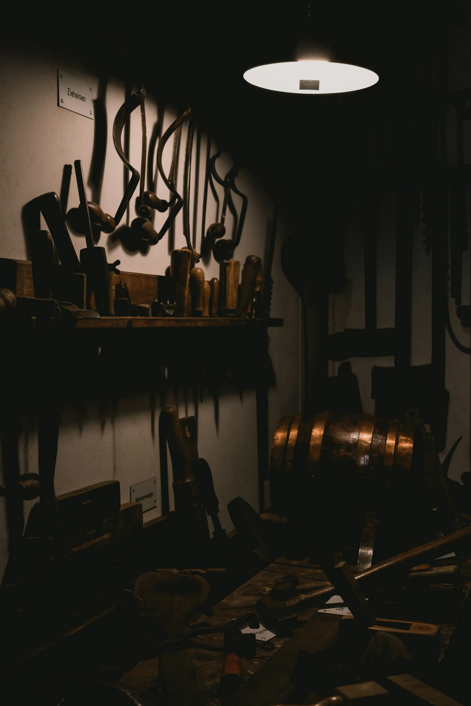 The Quiet Gear: What a Good AI Assistant Leaves Behind