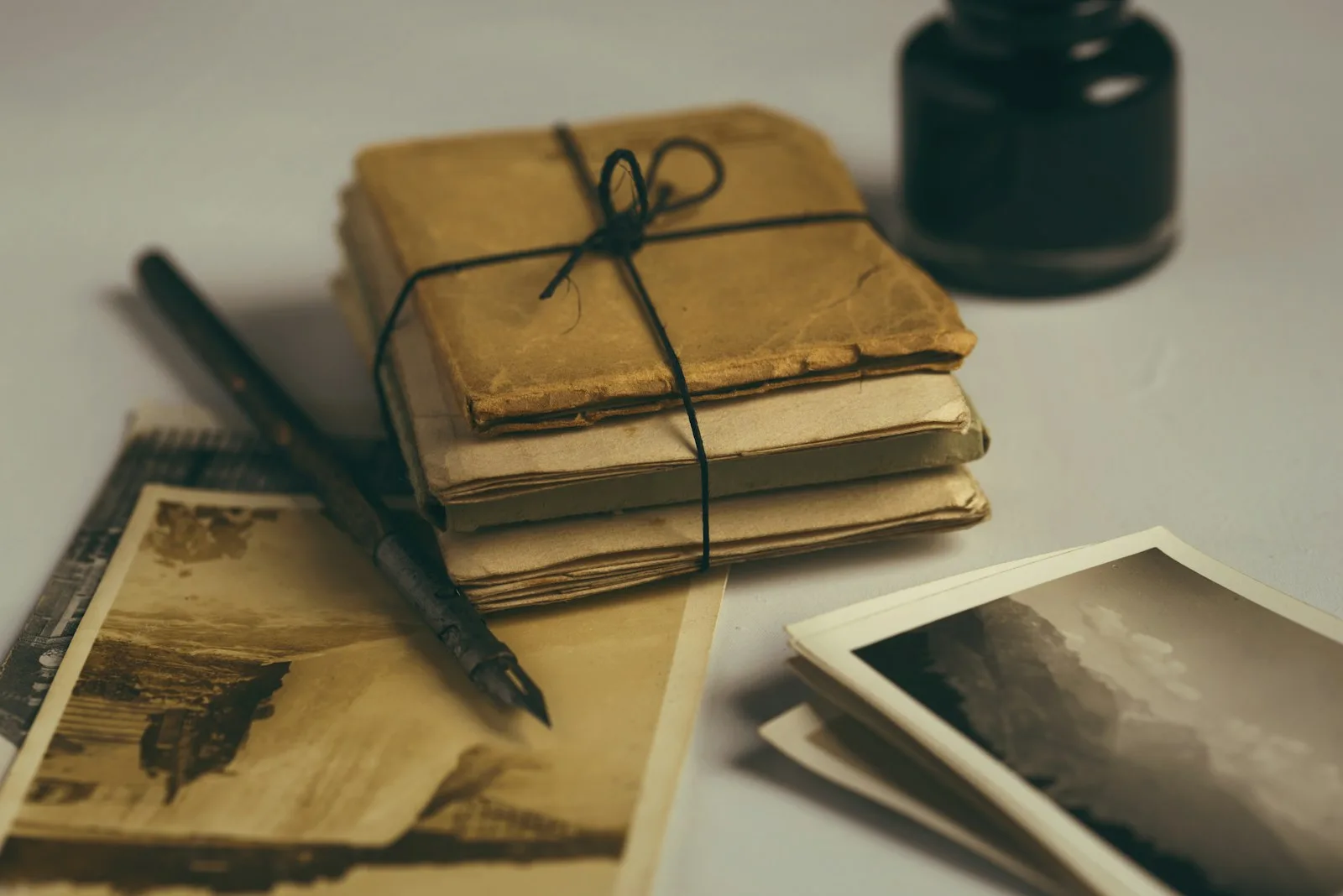 The Open Loop on the Workbench: What Interrupted Tasks Do to Attention